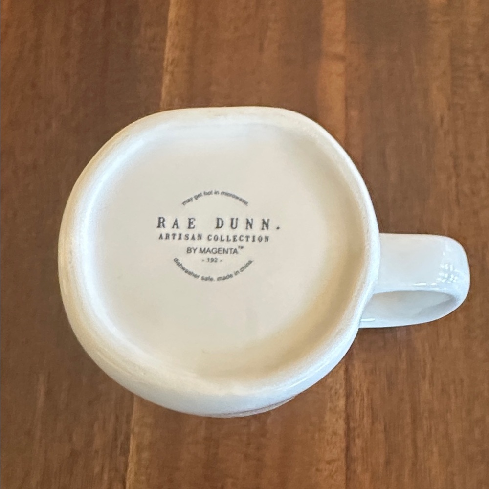2/ $10 Rae Dunn MAMÁ' Mug - Picture 3 of 3